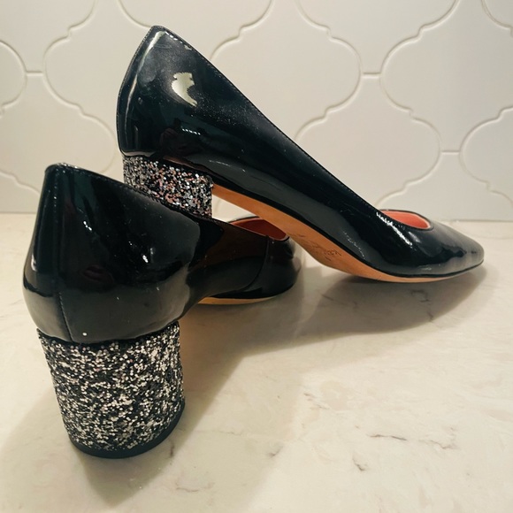 Kate Spade heels with a dazzle of sparkles on the heel! Size 7.5. - Picture 1 of 4